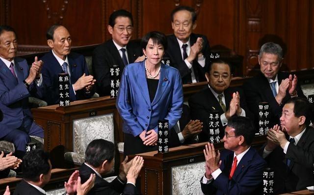 日媒曾称，日本内阁会议批准了首相高市早苗那封关于“武力介入台海局势”的书面回复：