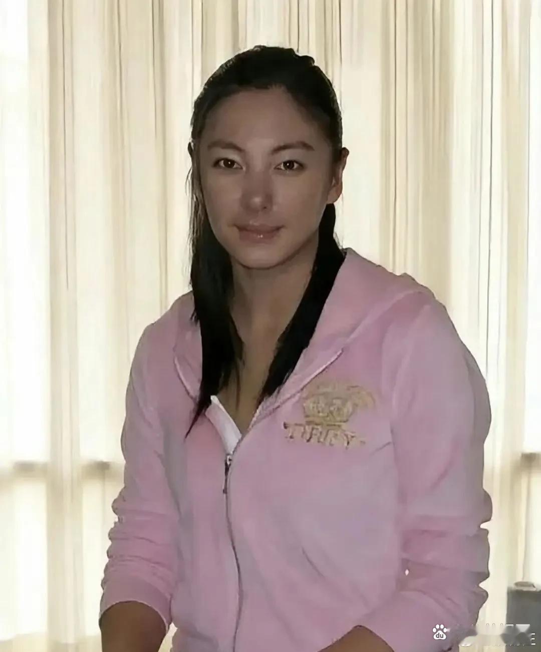 没有滤镜下的张雨绮旧照，你们觉得怎么样？