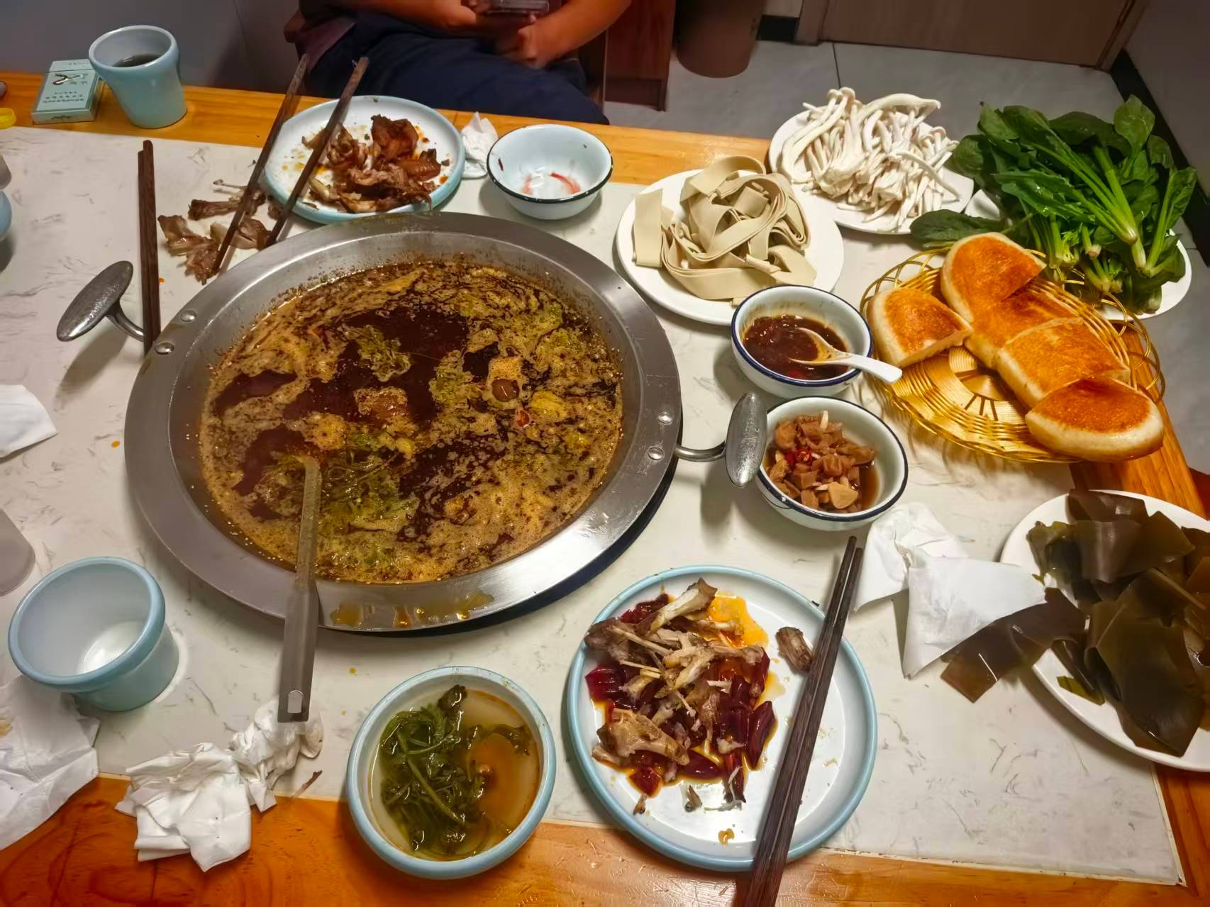 -一个比一个吃得欢不管也算是云吃到了-