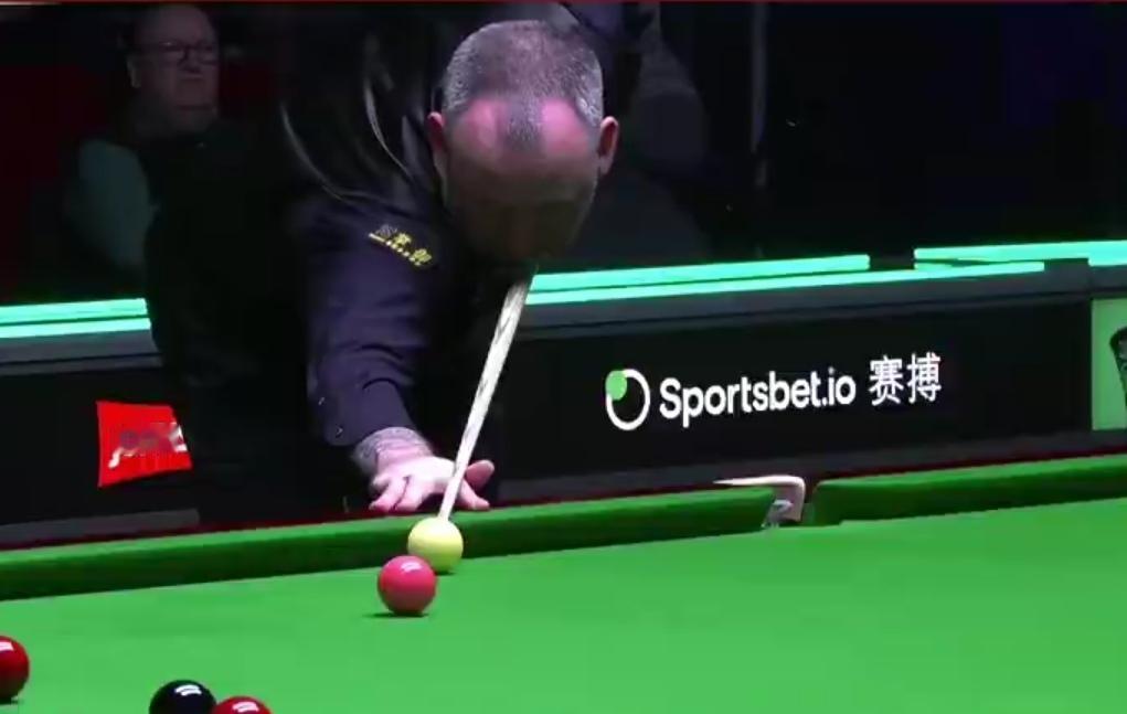 金左手宝刀不老6-2完胜霍金斯！强势晋级球员锦标赛八强北京时间2