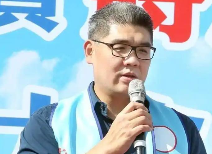 连胜文说了大实话，也替朱立伦说了公道话！ 在彰化县议长谢典林主办的国民党主席