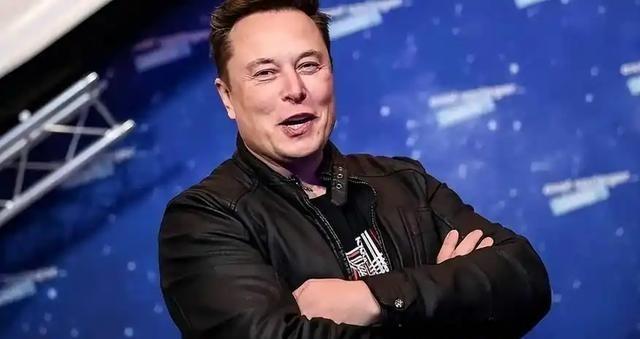 马斯克一句“美国根本不缺稀土，全世界都能挖，但挖出来的稀土都得送到中国加工，“