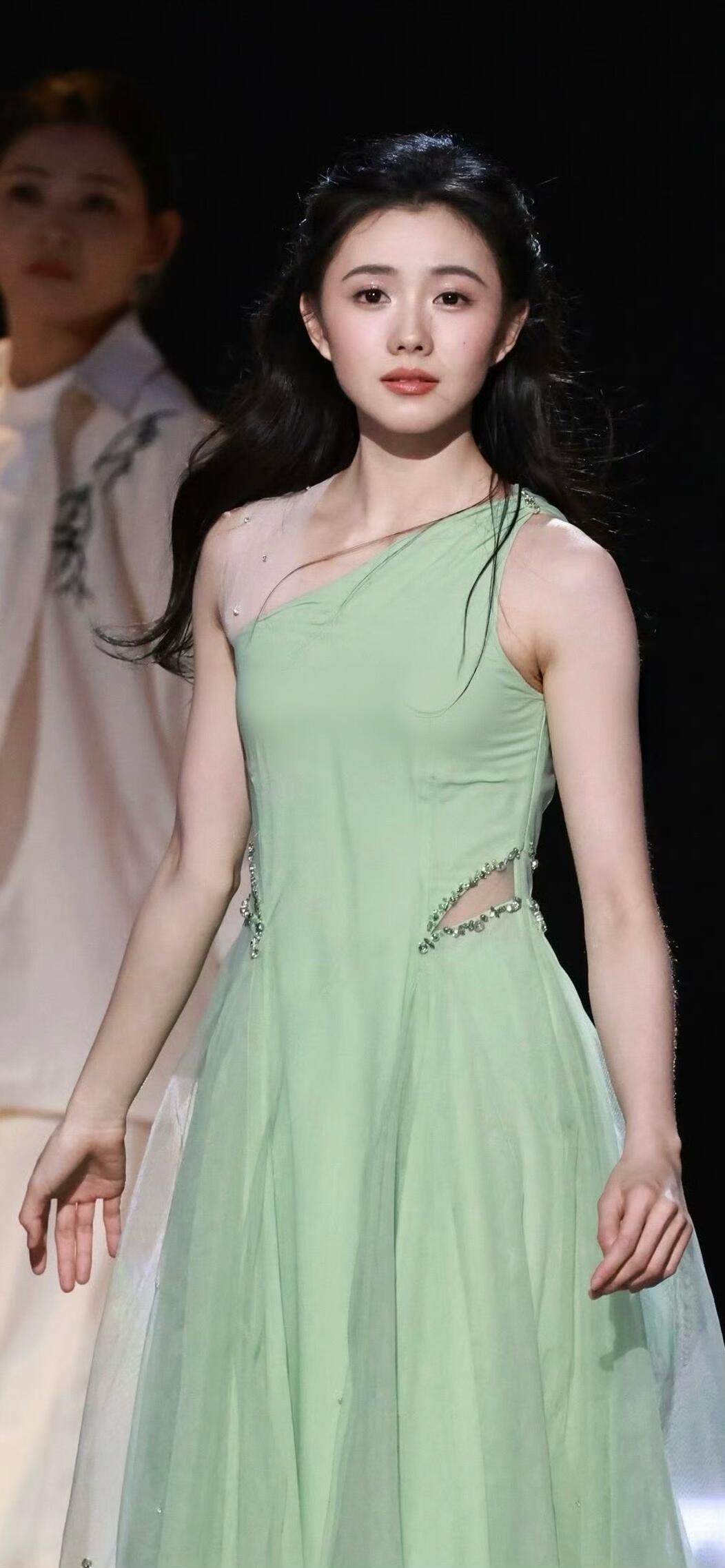 不愧是大导演选出来的