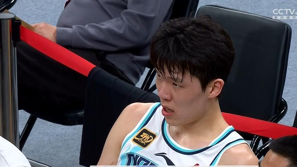 央视不播! 19: 35, 青岛广厦G3, 刘维伟冲赛点, 杨瀚森再斗胡金秋