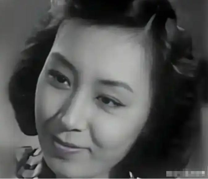 北京电影制片厂的台柱子女演员，78岁被亲儿子打死，儿子转头就自尽了。当年火遍全国