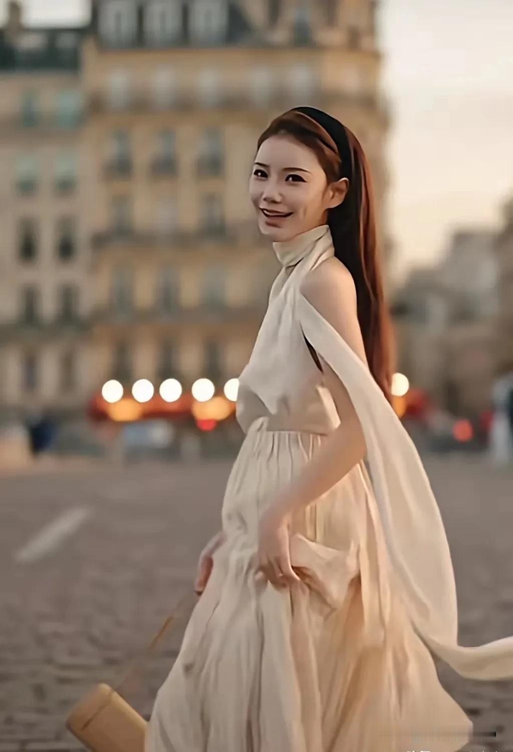 马筱梅刚回到北京，就分享了在巴黎拍摄的绝美视频，画面一出立刻吸引大批网友围观，氛