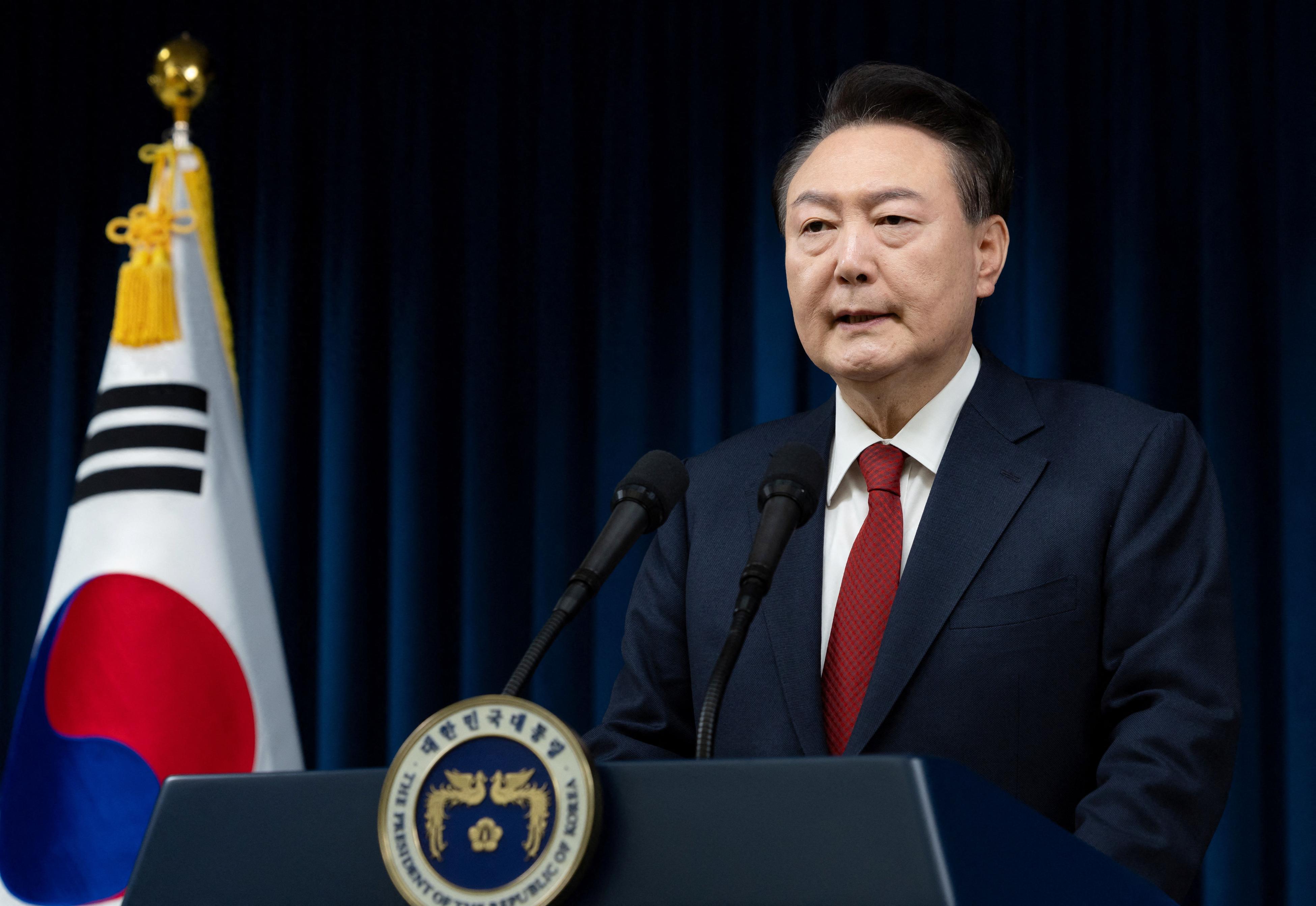 尹锡悦低调前往首尔中央地方法院接受第四次公审！5月19日上午，韩国前总统尹锡悦
