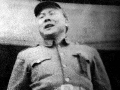 毛主席让叶剑英找个人，并嘱咐无论他犯了什么错，也要给安排工作。要知道毛主席可不是