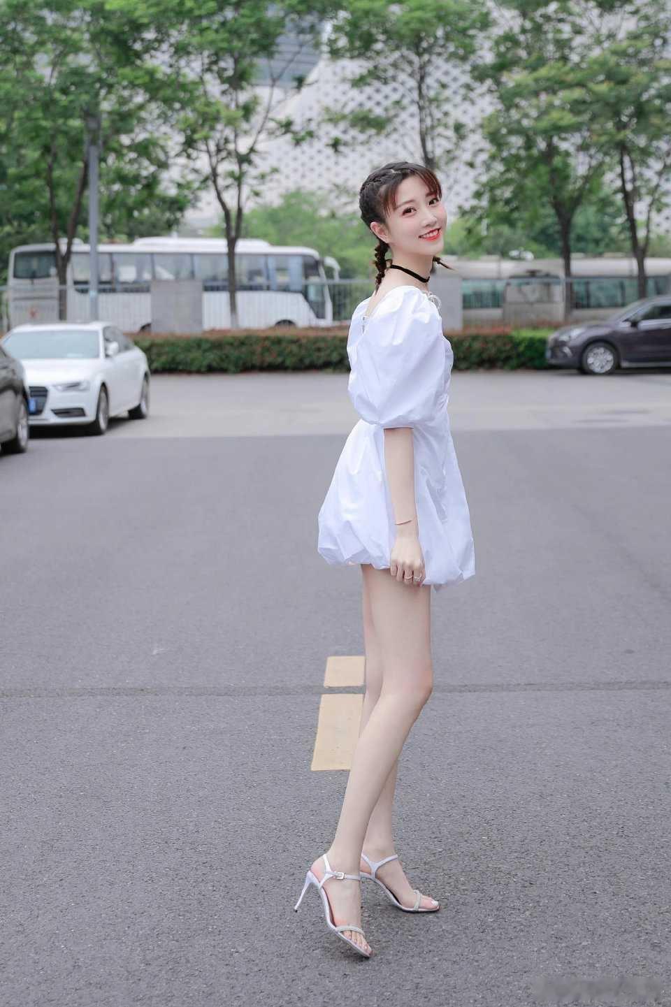 张纯烨张纯烨六月打卡支持纯烨每一步前行，都算数每一份坚持，都有光人生无论是面对