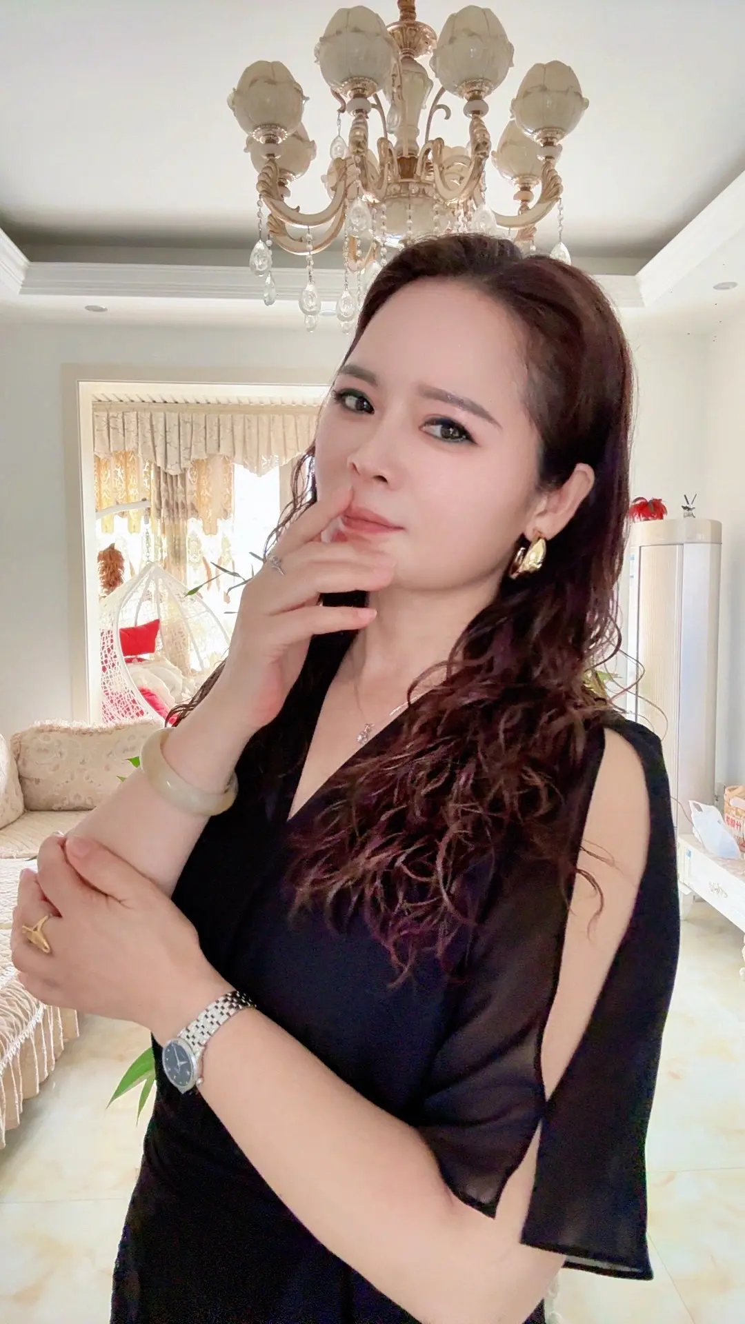 好好珍惜对你好的人吧，也许有一天当你想珍惜的时候，有些东西已经不在了。...