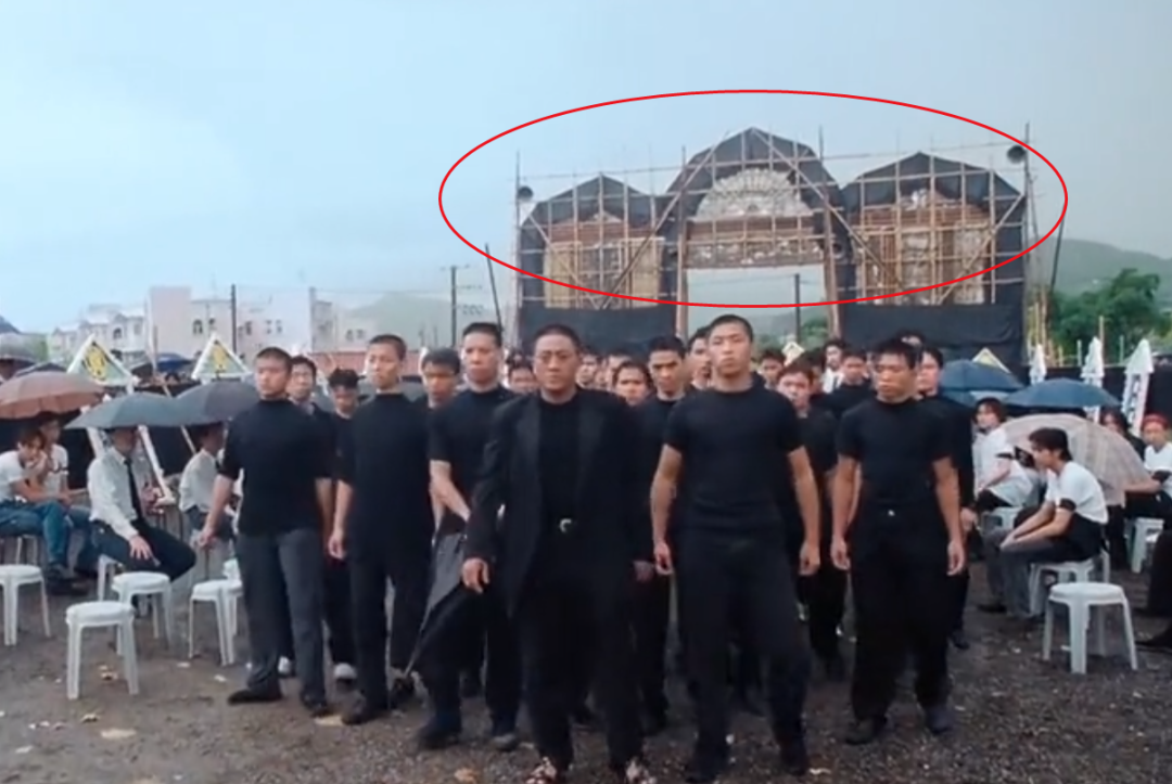 香港火灾暴露了香港的什么问题? 竹棚、天价维修费背后, 藏着更值得深思的答案