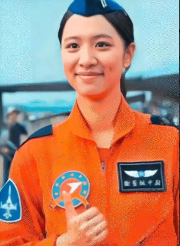 一场印巴空战，让那个曾叫嚣“随时击落歼-20”的“台独”女飞行员郭文静哑口了。统