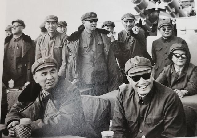 开国中将张震调任副总参谋长，老战友杨勇亲自在京西宾馆为他接风，一顿饭花了400元
