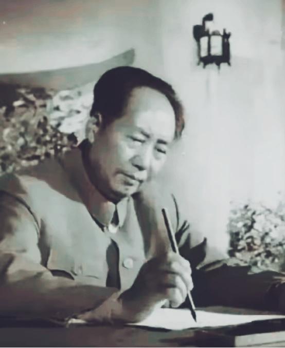 “恃无功之尊、无劳之奉，而守金玉之重”。毛主席当年为什么向全党高级干部推荐读《触