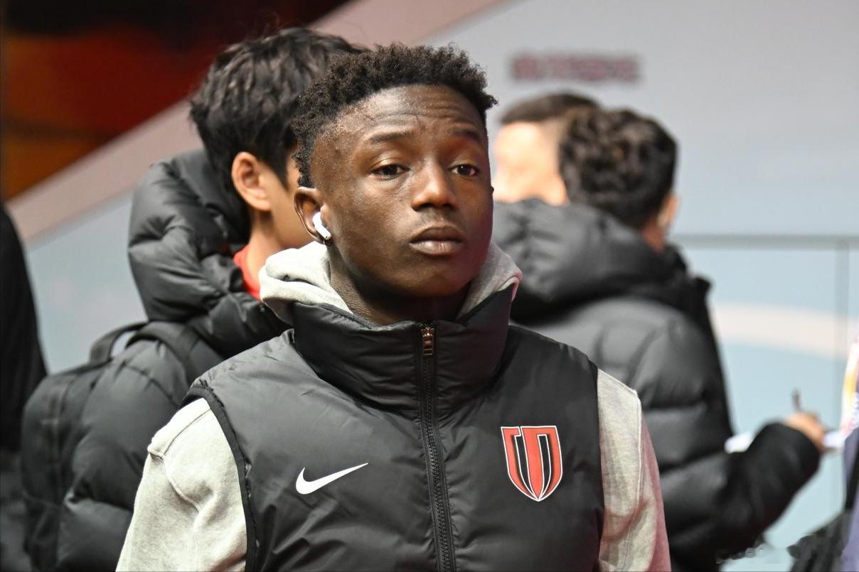 卡隆目前仍处于留队状态，但已经不可能留在成都蓉城踢中超，而其他球队引进他的可能性