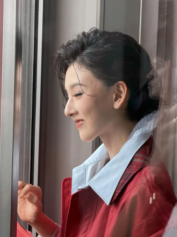 宋祖儿侧颜杀！！