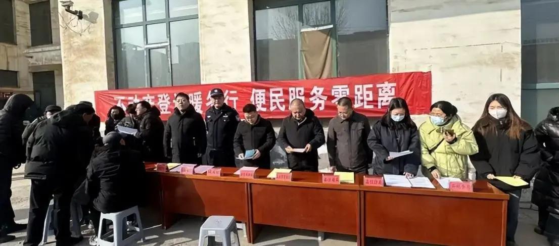 甘肃永登县的盛世名都小区，好多业主买房好几年了，却一直拿不到房产证，主要卡在开发