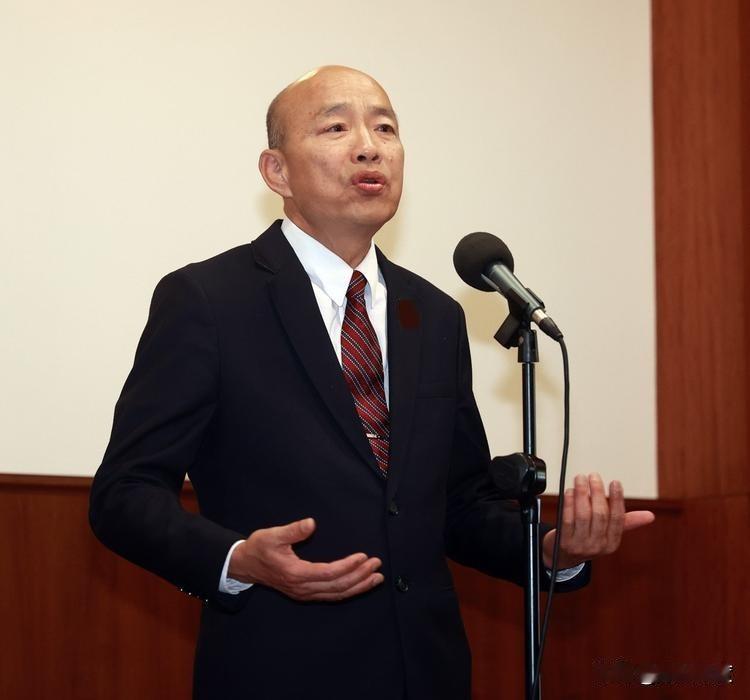 一场春茶叙，韩国瑜配合赖清德之意尽显，蔡正元警告不要让农夫与蛇的故事重演！赖