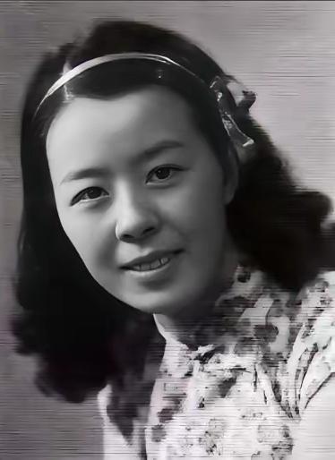 南京博物馆事件，庞家所捐画作最终流向，前南京博物院院长——曾昭燏，她最为清楚。可