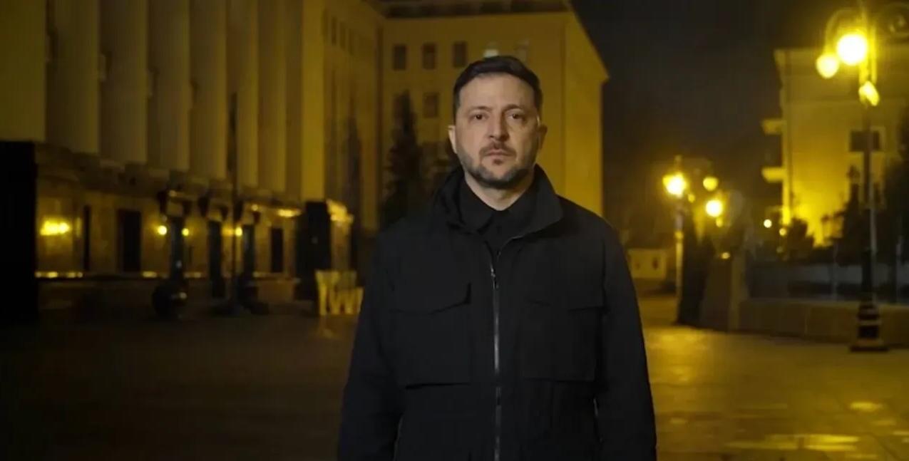 乌克兰总统泽连斯基昨晚（12月10日）在例行性电视讲话中表示：“为了战胜乌克兰，