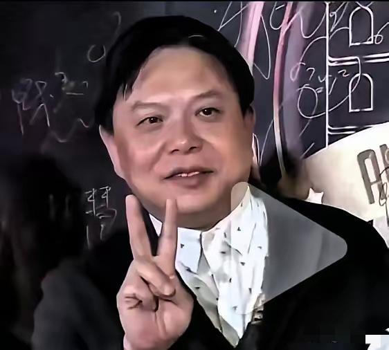 面相真的藏着一个人的生活状态，丝芭老总王子杰就是最好的例子。不用看别的，单看