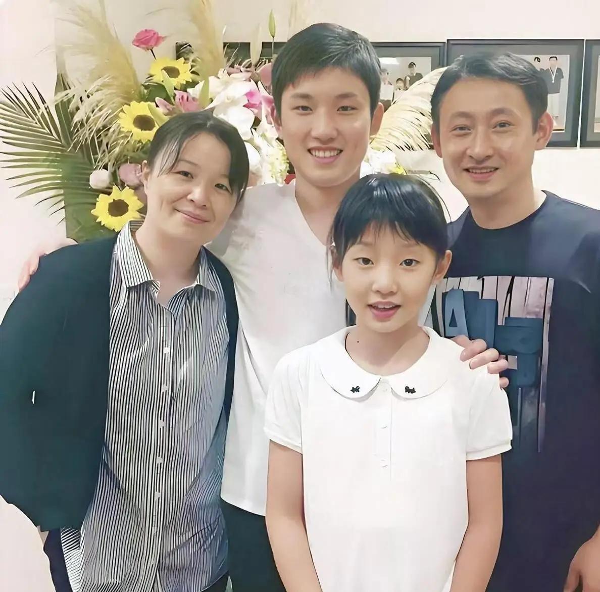 比赛就是有输有赢，中国人成了日本人，反手赢了中国队，再正常不过。就算赢得气势再张