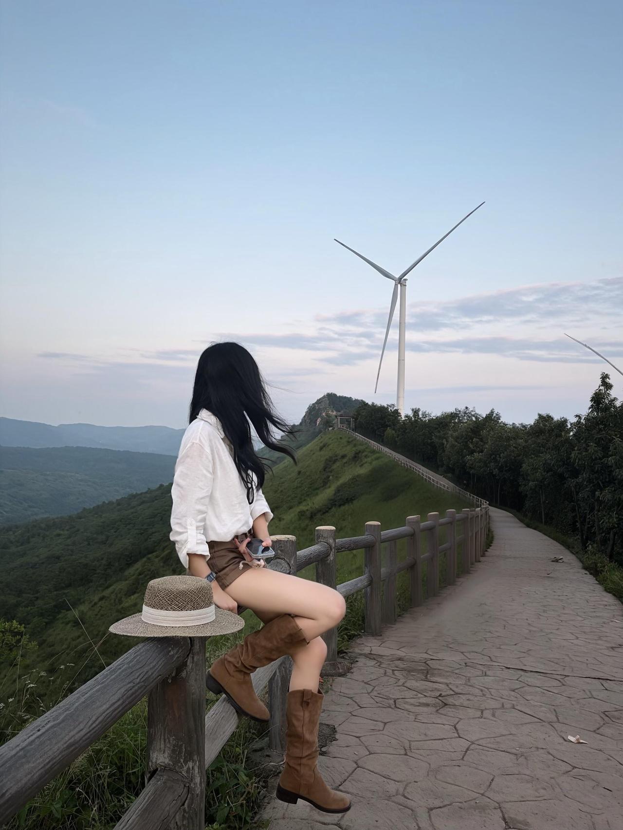 人这一辈子，没事别老是和人攀比。人家住别墅，你看着眼热，心里发痒。