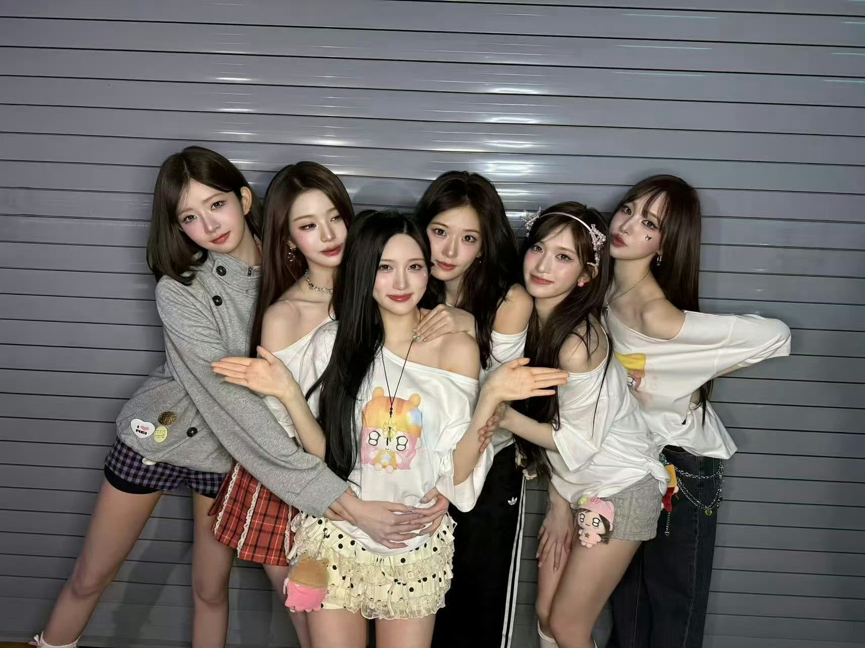 停下手中所有事开始研究这张照片