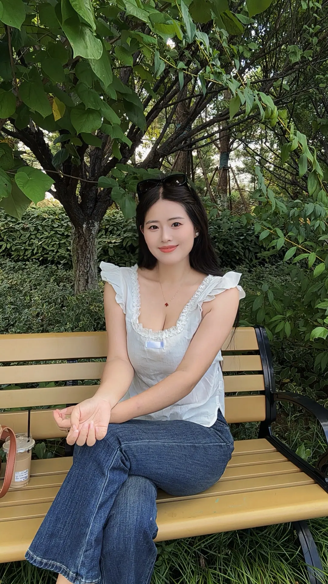 平静些，顺利些，幸福些。