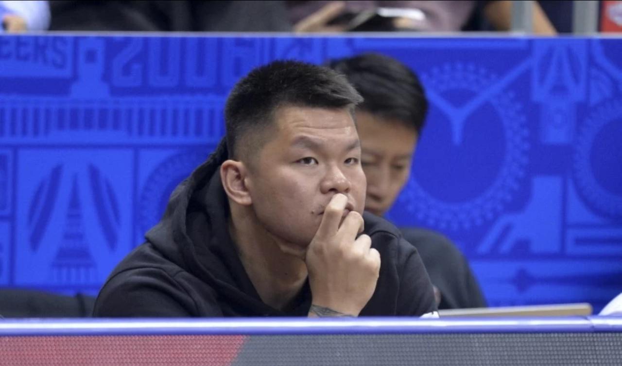 向着第十二冠的目标冲锋？希望广东可以梦想成真！[鼓掌][鼓掌][鼓掌]