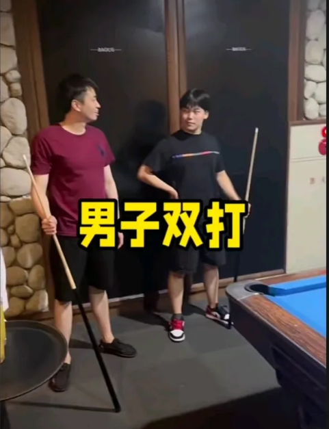 闫安也已经回北京了。刚刚看到闫安更新了在日本打T联赛的Vlog，镜头里松岛辉空