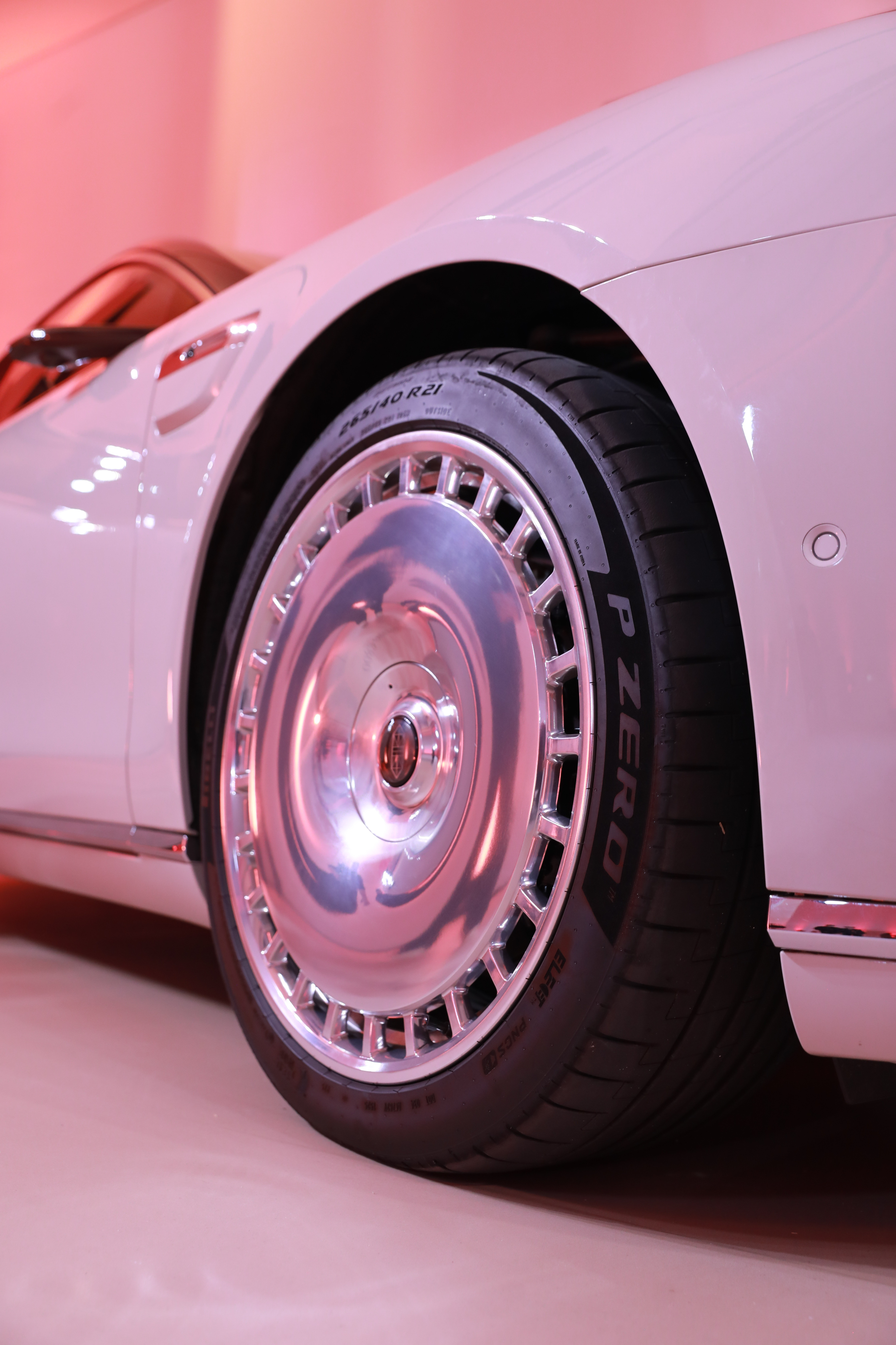 内娱教科书级下车名场面内娱明星下车从从容容游刃有余明星车内车外反差感陈丽君红毯前