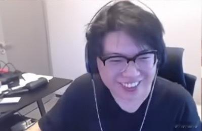 查理斯：我发现斗鱼的弹幕dota这块的素养应该比虎牙还差一点，虽然都不咋地，虎牙