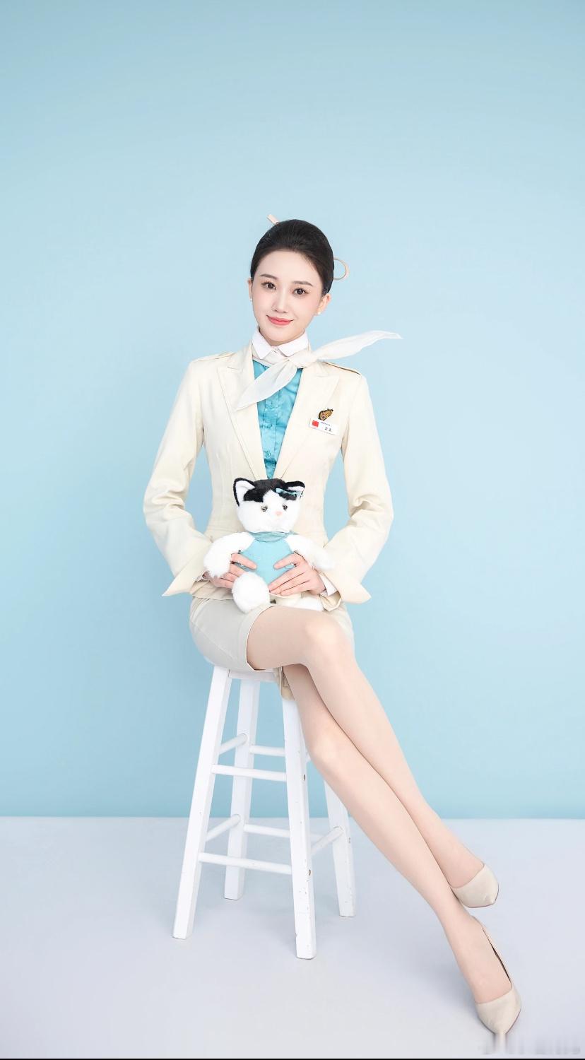 大韩空姐的制服照，好美呀，气质又好。​​​