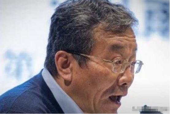 复旦大学教授王德峰，再次抛出惊人“言论”！他表示，今日之中国纵欲汹汹，各种欲望，