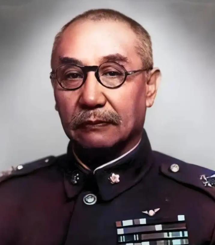 1945年10月，阎锡山下令将侍从秘书李蓼源带去荒郊外活埋。执行命令的师长犹豫了