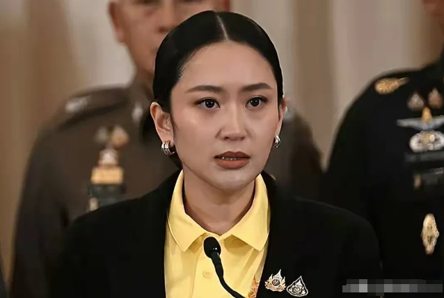 佩通坦有救了，她赢得了泰王的御批，佩通坦继续出任总理一职，并获准组建新一届内阁