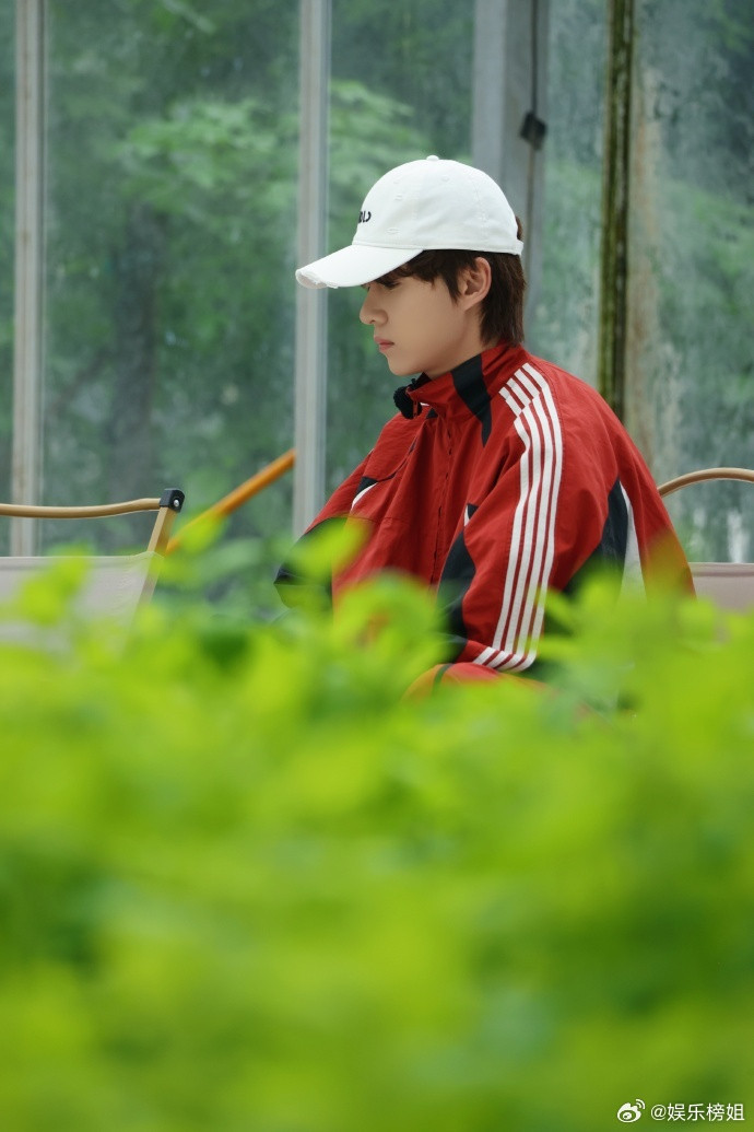 卓沅立夏宜种地今日立夏，宜看卓沅种地小沅子立夏快乐！今天种的