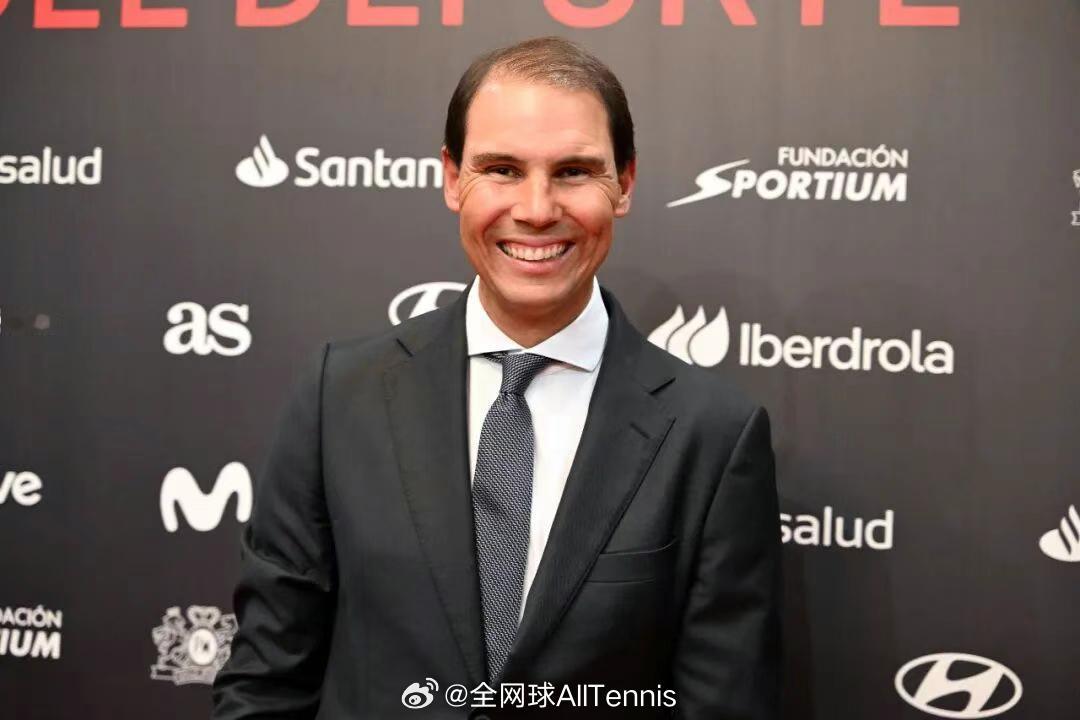 纳达尔谈及辛卡二人目前联手统治男子网坛的现状："我认为辛纳和阿尔卡拉斯需要有人挑