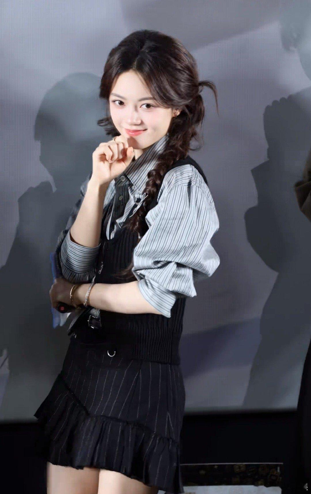 以后赵今麦的妆造请按这样来，这才是她的正确打开方式