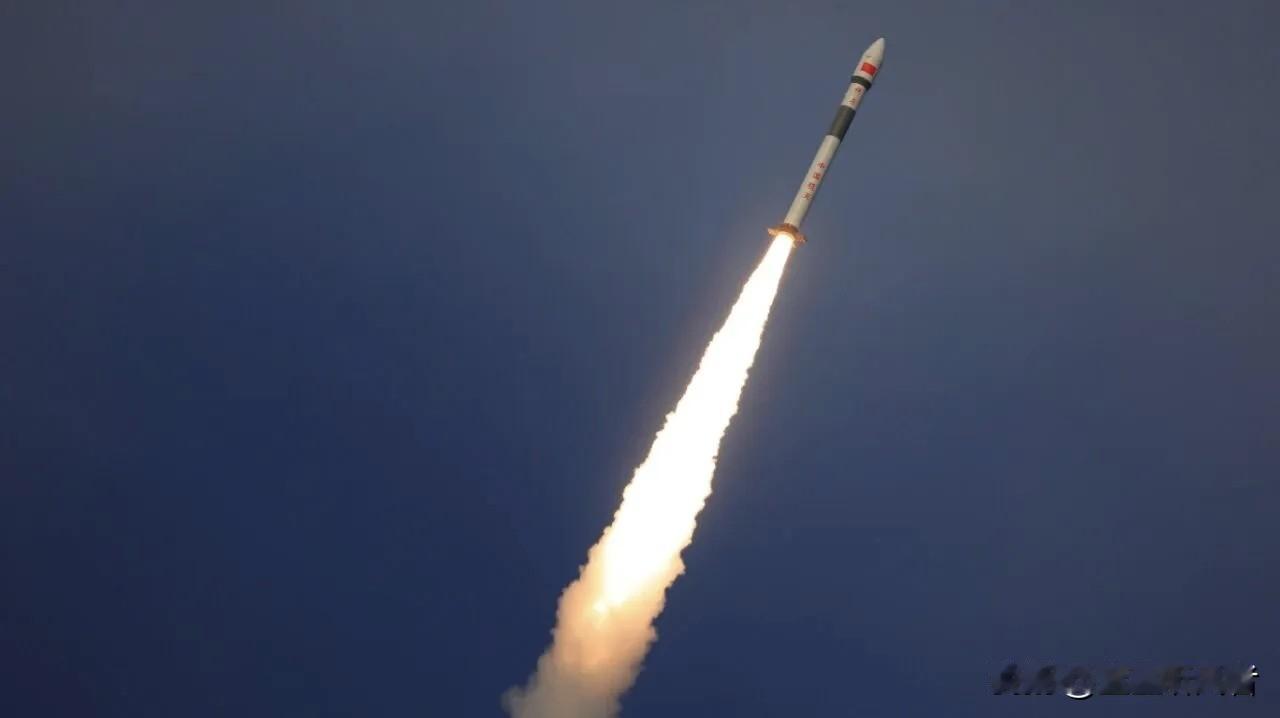 刚刚，发射成功！中国快舟火箭再创30发全胜纪录2025年12月5日17时整，