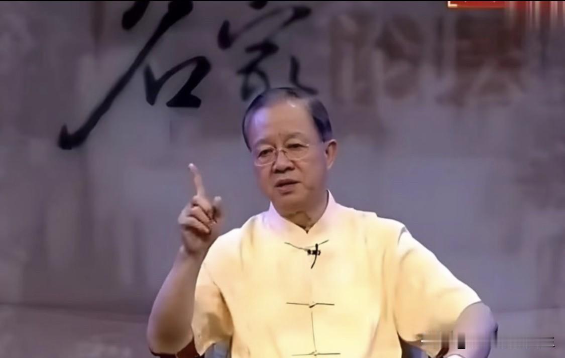 曾仕强先生有一段非常治愈的人生感悟：“人最好的命，从来不是年少顺遂、一路无忧，而