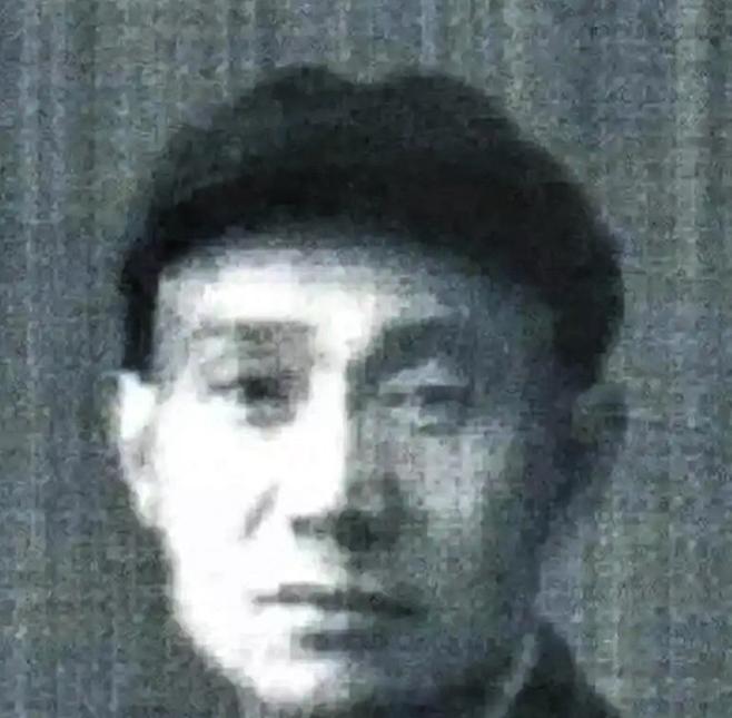 1940年5月，地下党吴凤翔叛变，当场杀了一名日军特务，日军满心欢喜带他聚餐，结