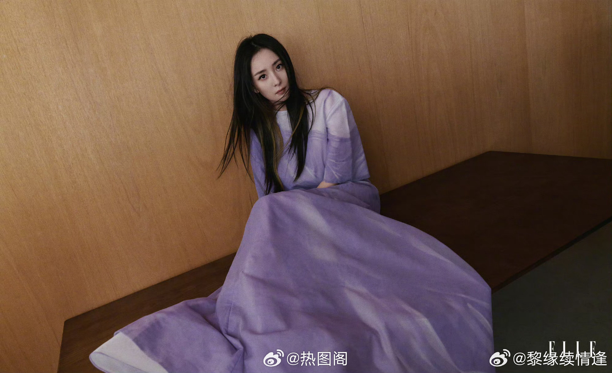 杨幂幂姐的每一次亮相都是时尚界的盛事，这组封面简直太杀我了！热图阁公众号