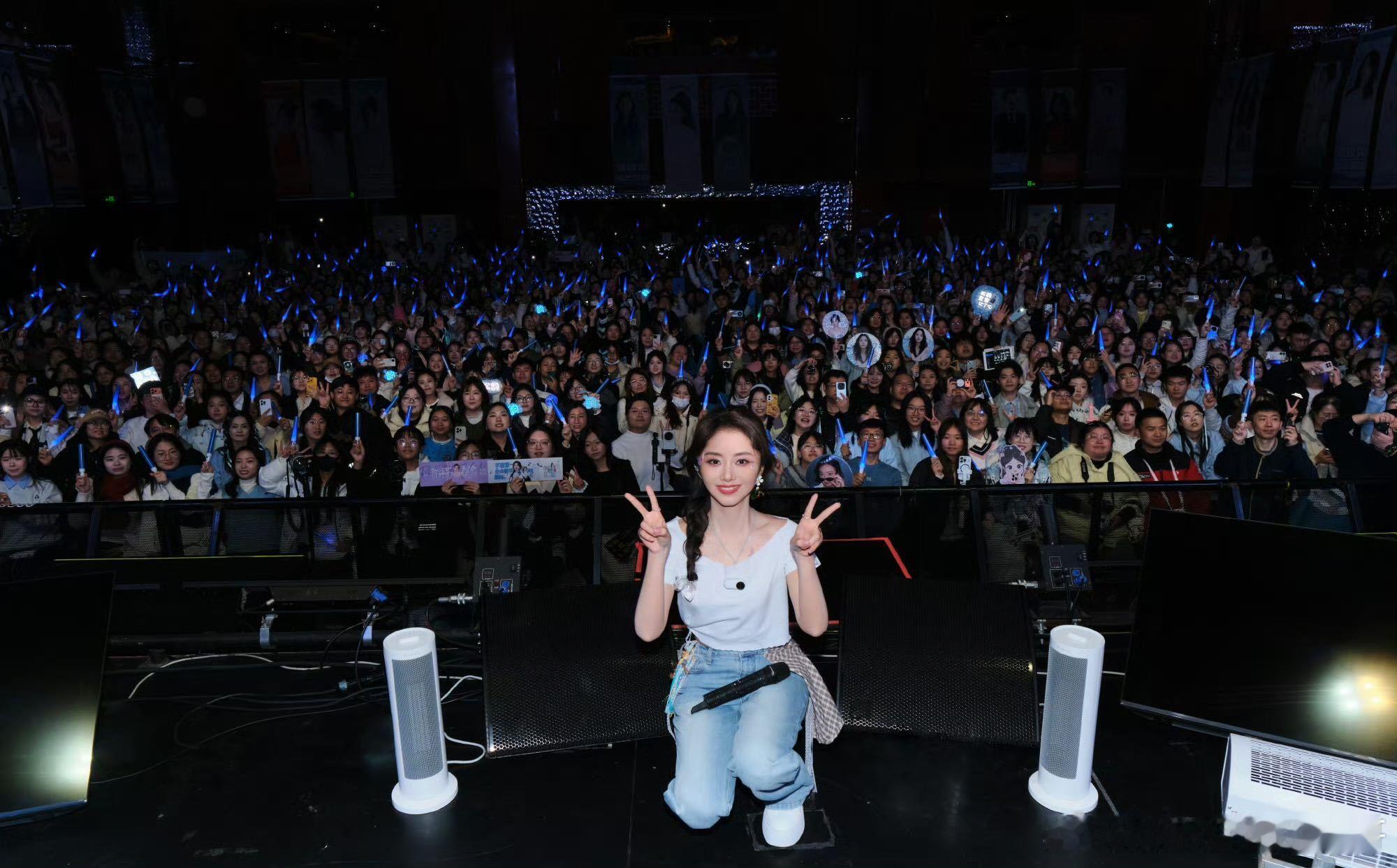 谭松韵粉丝想要粉丝得到电视剧逍遥谭松韵就是蝴蝶精灵下凡吧！《逍遥》里的表现