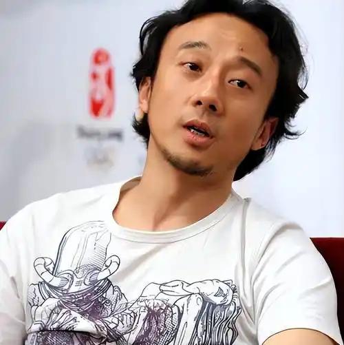 善恶终有报！“放弃国籍、替日本洗白”的赵立新，彻底活成了笑话。   