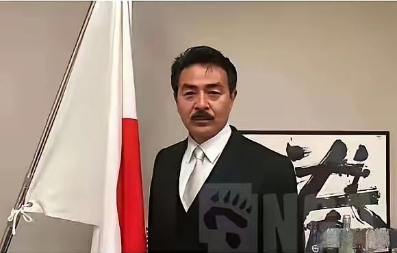 日本《产经新闻》3月8日报道，日本前防卫副大臣佐藤正久3月8号在东京都表示：“二