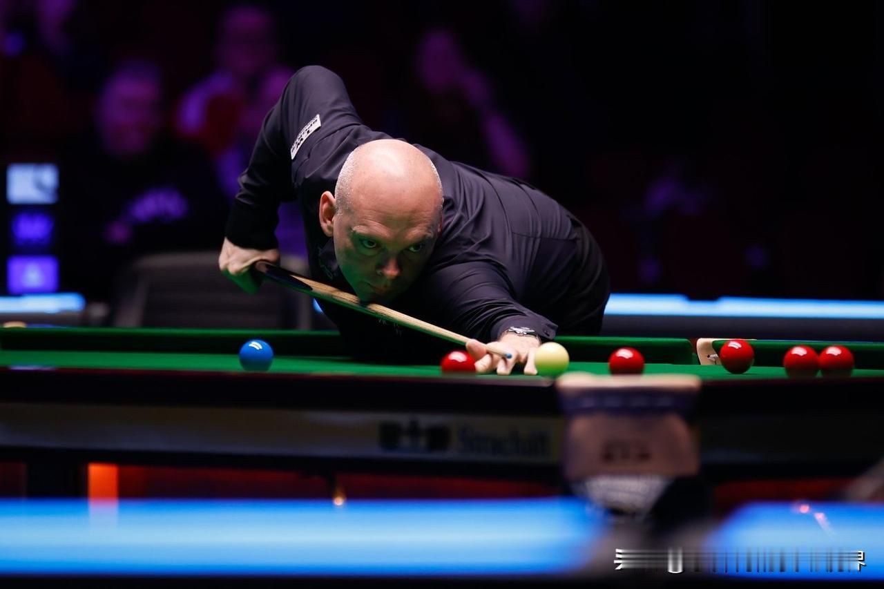 宾汉姆击败赵心童赛后采访：“在肾上腺素的刺激下，一上来我的手就发抖得跟树叶一样，