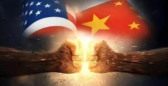 2016年夏天的南海，中美两军舰船最近时相距不到500米，美军指挥官事后回忆，中