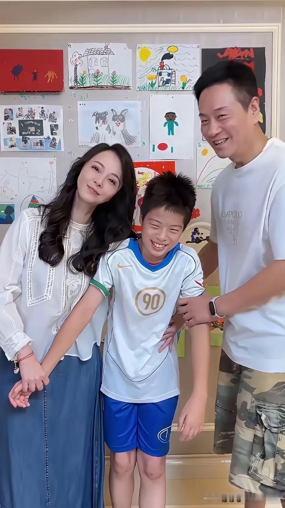 娱乐圈的模范夫妻，至今没有绯闻。